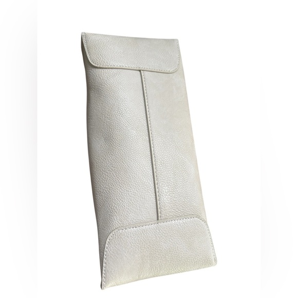 NWT Beverly Hill Polo Club Taupe Shoulder Bag - Picture 7 of 7